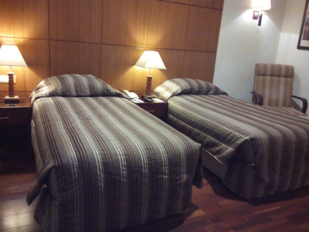 The Ocean Pearl Retreat Otel Yeni Delhi Oda fotoğraf