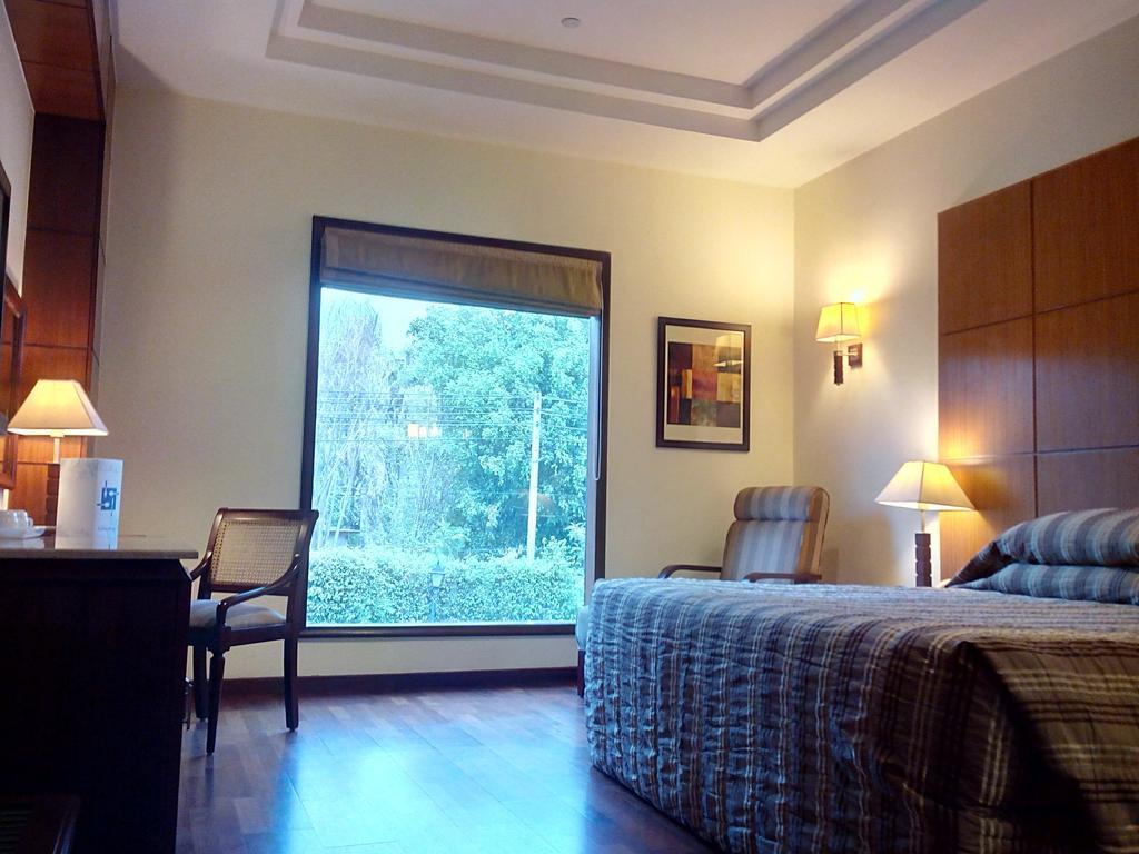 The Ocean Pearl Retreat Otel Yeni Delhi Dış mekan fotoğraf