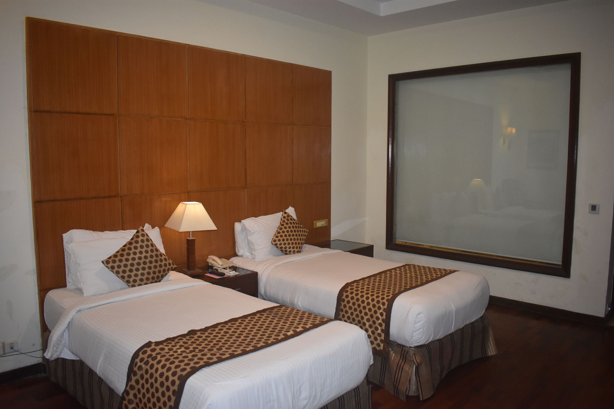 The Ocean Pearl Retreat Otel Yeni Delhi Dış mekan fotoğraf